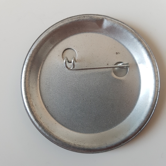 {FWP} [HOLLAND AMERICA] Alumni Button Pin - Picture 2 of 3